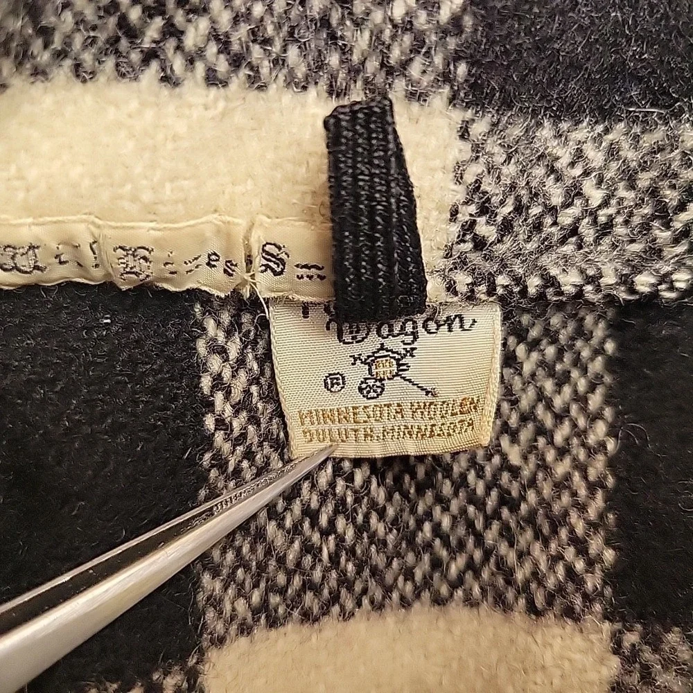 VTG Fashion Wagon Jacket Mens M Black Buffalo Plaid Button Down Made In USA